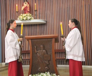 Missa em honra à Nossa Senhora de Lourdes