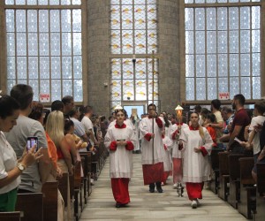 Missa de despedida do padre Diomar Romaniv