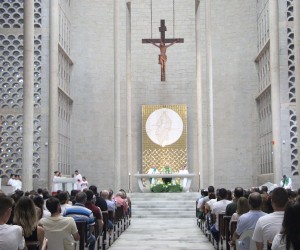 Missa de despedida do padre Diomar Romaniv