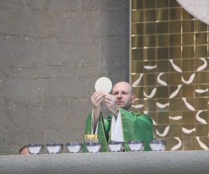Missa de despedida do padre Diomar Romaniv