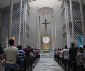 Missa de despedida do padre Diomar Romaniv