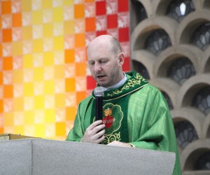 Missa de despedida do padre Diomar Romaniv