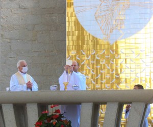 Missa de envio ministros extraordinários da Sagrada Comunhão