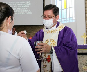 Santa Missa - Dia de Finados 