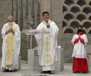 25 anos Adoração ao Santíssimo Sacramento 