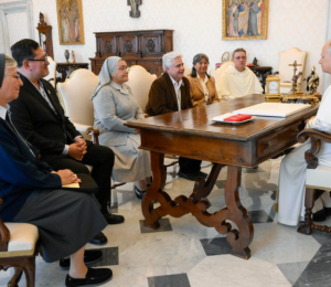 Religiosos da América Latina com o Papa no Vaticano: é preciso ser Igreja em saída