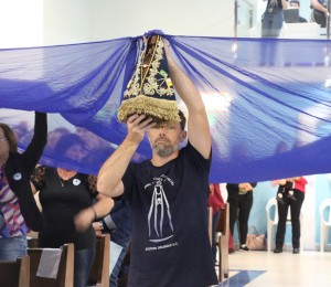 Comunidade Nossa Senhora Aparecida celebra padroeira do Brasil neste sábado, 12 de outubro