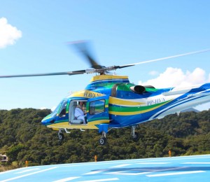 Mais de 100 mil pessoas acompanham sobrevoo do Santíssimo Sacramento em Brusque, Botuverá e Guabiruba