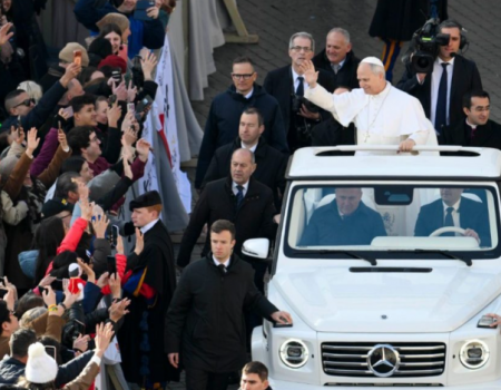 Papa Leão: Igreja, sinal de reconciliação entre os povos numa humanidade fragmentada