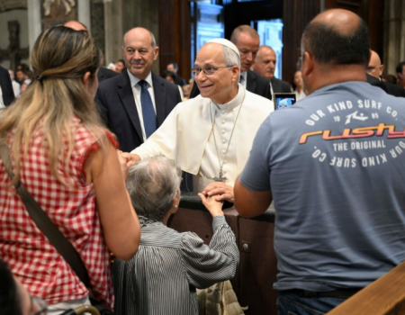 Papa: na liturgia, a música não é decoração, cantar e tocar significa rezar
