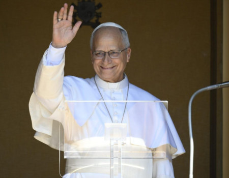 Papa: a mesa de Deus é para todos, a ninguém estão reservadas só as migalhas