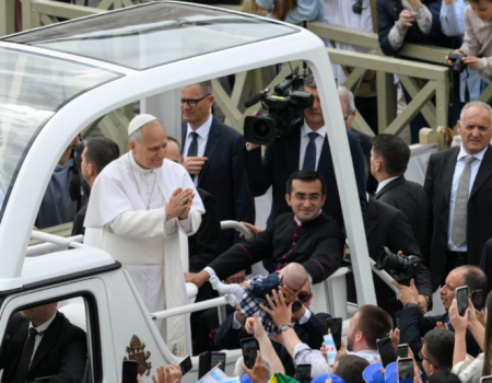 Papa: no dia de Nossa Senhora de Fátima, o clamor por paz e concórdia no mundo