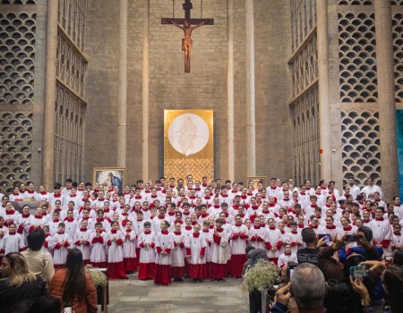 Paróquia São Luís Gonzaga celebra Investidura dos coroinhas 