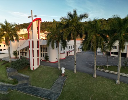 Comunidade Sagrado Coração de Jesus realiza tradicional festa neste fim de semana