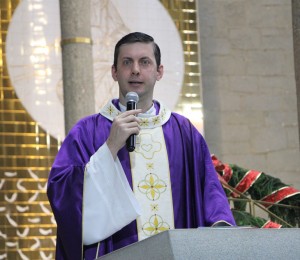 Missa marca despedida do padre Jaime Ludwig da Paróquia São Luís Gonzaga