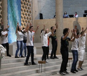 Missa com os Jovens celebra o mês vocacional