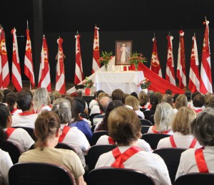 Paróquia São Luís Gonzaga celebra Tarde da Misericórdia